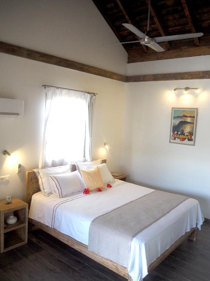 Fare Noanoa Hotel Paea ภายนอก รูปภาพ