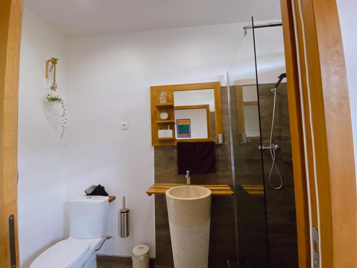 Fare Noanoa Hotel Paea ภายนอก รูปภาพ